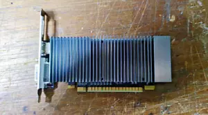 ASUS NVIDIA GeForce GT 520 1GB GDDR3 DVI HDMI High Profile Graphics Card - Picture 1 of 3