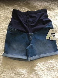 LADIES MATERNITY DENIM SHORTS - SIZE 20 - BRAND NEW WITH TAGS! - Picture 1 of 3