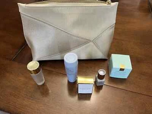 Estee Lauder 5 Pcs Set with Cosmetic Bag - Picture 1 of 10