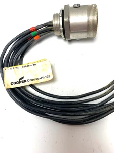 NUOVO! Cooper Crouse-Hinds X8916-3B Crouse Hinds Presa maschio 11a 600V - Foto 1 di 5