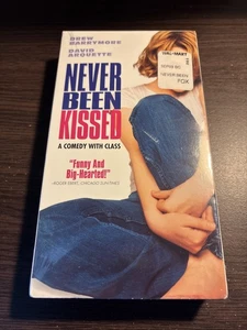 Never Been Kissed (2003) VHS - Drew Barrymore, David Arquette - New! Sealed! - Picture 1 of 3