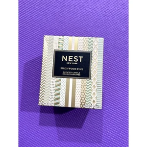 Nest New York Birchwood Pine Duftkerze 8,1 oz 50-60 Stunden Brenndauer NEU - Bild 1 von 4