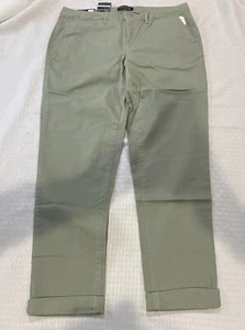 Nwt Womens Bandolino Capris Roll Cuff Relaxed Trouser Felicia Limestone Green 4 - Picture 1 of 15