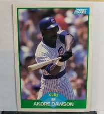 1989 SCORE Baseball Card Andre Dawson RF Chicago Cubs #2