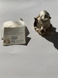 Vintage Harmony Kingdom Eisbär & Pinguin Wenn die Natur ruft Schmuckstück ohne Schachtel - Bild 1 von 6