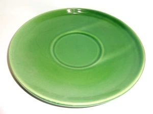 PASTIS & CO CASSIS PROVENCE FRANCE GLAZED POTTERY GREEN PLATE 7" - Picture 1 of 2