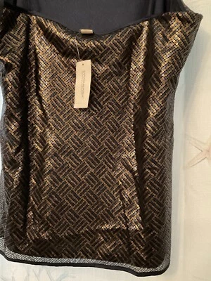 Camiseta regata nova com etiquetas Banana Republic feminina camuflada preta e dourada lantejoulas tamanho G - Imagem 1 de 4