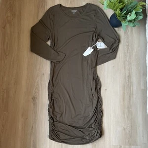 Neu mit Etikett Good American grün gerafftes figurbetontes Midikleid Übergröße 5 2X - Bild 1 von 4