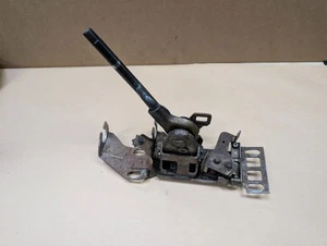 84-86 Pontiac Fiero 4 SPEED Manual Transmission Shifter - Bild 1 von 7