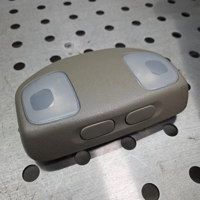 1998-2001 Nissan Frontier Xterra Overhead Dome Light Map Dome Light OEM - Image 1 of 4