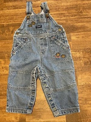 Джинсовый комбинезон OshKosh B'Gosh Vestbak Dinosaur Footprints для мальчиков размер 18 месяцев - Изображение 1 из 4