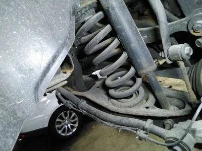 Нижний рычаг управления для правостороннего пассажира 05–20 Chrysler 300 задняя центральная пружина насечка  - Изображение 1 из 4