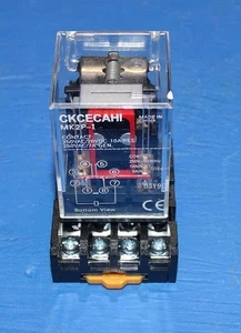 NEU MK2P-I Relais mit Oktalbuchse - MK2PI, 10 Ampere Kontakte, 220 V AC Spule, DPDT - Bild 1 von 6
