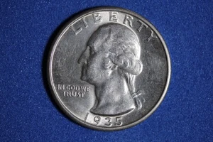 ESTATE FIND 1935  Washington Quarter!! #K56749 - Picture 1 of 2