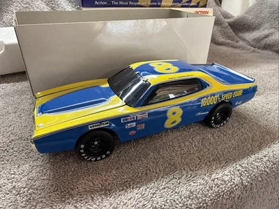 INV-0036 1/24 #8 1975 Dale Earnhardt Dodge Charger 10000 RPM Speed Equip. Bank - Image 1 of 4