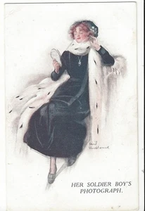 ARTIST DRAWN WW1 GLAMOUR LADY - HER SOLDIER BOY'S PHOTOGRAPH - HOME NOTES PC - Picture 1 of 2