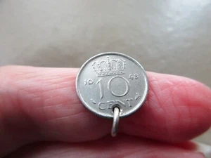 VINTAGE 1948 SILVER TONE DUTCH NEDERLANDEN 10 CENT COIN TOKEN CHARM PENDANT OLD - Picture 1 of 2
