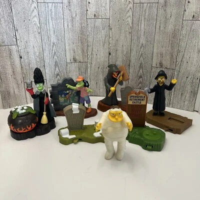Lot of 2002 VTG Burger King The Simpsons Treehouse of Horrors Halloween Figures - Image 1 of 4