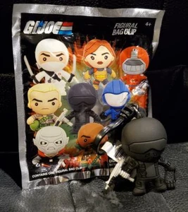 G.I. Joe GI Figura Llavero Mochila Clip Monograma Ojos de Serpiente - Imagen 1 de 1