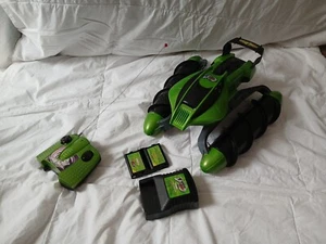 Tyco RC Terrain Twister Toy, Remote, Charger and Battery Pack-For Parts Not Wrkg - Picture 1 of 8
