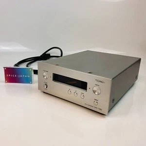 Amplificatore per cuffie Onkyo DAC-1000 D/A Converter usato in buone condizioni - Foto 1 di 17