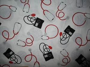 NURSE DOCTOR STETHOSCOP BLOOD PRESSURE ITEMS WHITE BLACK RED COTTON FABRIC FQ - Picture 1 of 6