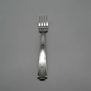 Cubiertos de acero inoxidable Oneida - ETAGE (BRILLANTE) - Tenedor para ensaladas * EE. UU. - Imagen 1 de 3