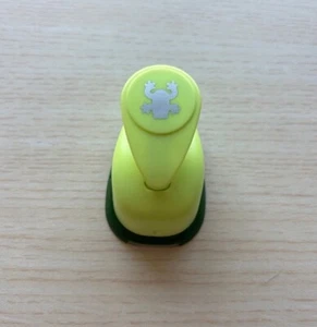 Frog Paper Punch - Picture 1 of 3