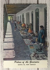 Vendors Under The Portal At Palace Of The Governors Santa Fe New Mexico Postcard - Picture 1 of 2