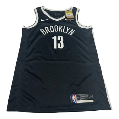 Camiseta Swingman Nike Brooklyn Nets James Harden Masculina Tamanho 40 S Preta CW3658-010 - Imagem 1 de 4