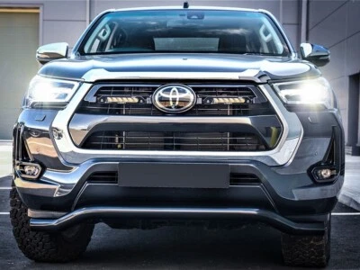 KIT REJILLA LÁMPARAS LAZER TOYOTA HILUX (2021+) - LINEAL-6 Foto 1 de 4
