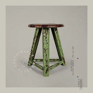 Hank the Tank – Handmade Industrie-Design Hocker aus Metall mit Holzsitz in vint - Picture 1 of 8
