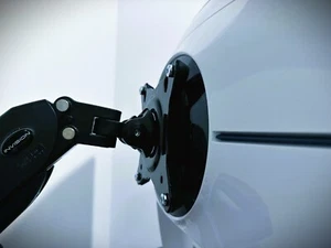 Adaptador Samsung Odyssey G8 VESA, G8 Neo, G85NB, 32" UHD 240Hz, LS32BG85, LS32BG8 - Imagen 1 de 8