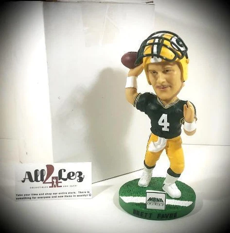 2002 GREEN BAY PACKERS BRETT FAVRE "MOVEABLE MASK" BOBBLEHEAD SGA PROMO MBNA NIB Cover