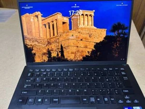 VAIO Z 2021 model VJZ141C11N (Core i7 16GB mem 512GB SSD 4k monitor Win11 Pro) - Picture 1 of 8