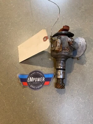 BMW E12 5 Series - 518 Distributor (No Cap) - Bosch 0 231 168 022 - Image 1 of 3