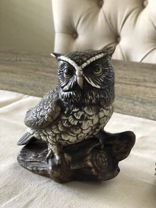 Vintage Owl On Stump Figurine - Collectable - Very Good Condition - Picture 1 of 2