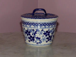 Polish Pottery Container with Lid! UNIKAT Signature Rembrandt in Blue Pattern! - Picture 1 of 2