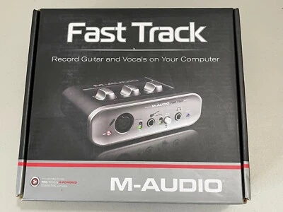 M-Audio Fast Track - USB Audio Recording Interface mit PRO TOOLS M-POWERED ESSENT - Bild 1 von 4