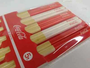 Official Coca Cola Cooking Chopsticks Daiso Japan Import Rare - Foto 1 di 2
