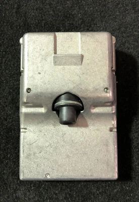 Cadillac XTS 2016 2017 cámara de advertencia de colisión frontal OEM número de pieza 23313896 Foto 1 de 3