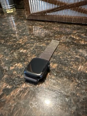 Apple Watch (Black) with Milanese Loop Band – Excellent Condition - Image 1 of 3