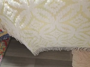 1950s Vintage Chenille Bedspread Mellow Yellow Tufted White  Fringe Twin 79"x105 - Picture 1 of 7
