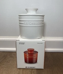 "White" 6 Oz Butter Bell Crock LE CREUSET Round Signature Stoneware NWT - Picture 1 of 9