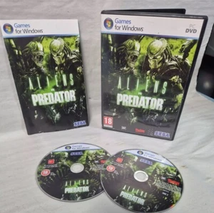 Aliens Vs Predator by Sega PC Game Windows 2010 2 Disc Edition Rare - Picture 1 of 8