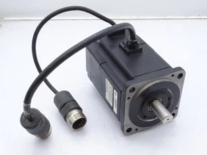 YASKAWA ELECTRIC SGMPH-04A1E4CD  SERVO MOTOR USED (1229171413 - ) - Picture 1 of 3