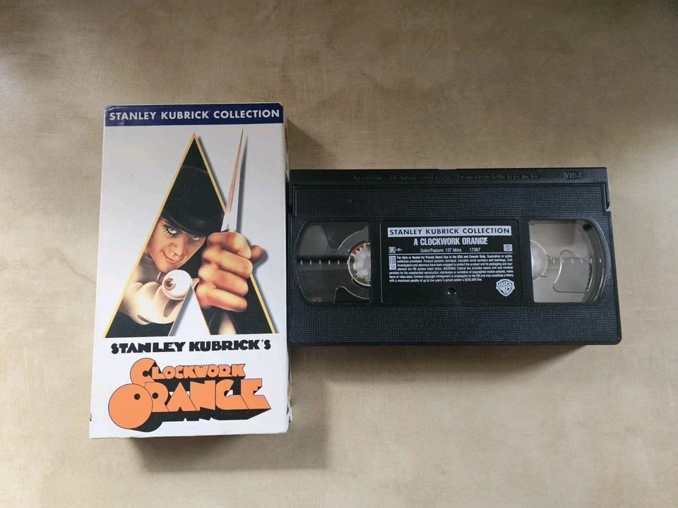 Оранжевые видеокассеты Stanley Kubrick's Clockwork - Изображение 1 из 1