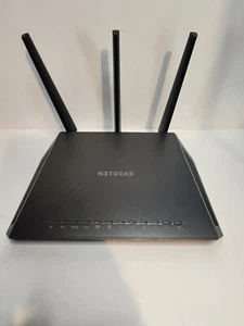 Netgear Nighthawk AC1900 R6900 Smart WLAN Router WLAN getestet ohne Kabel - Bild 1 von 7