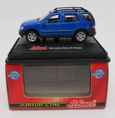 A Micro IN Metallo Schuco Mercedes-benz MB M-KLASSE Blu Scuro 1/72 Box #3316117 - Immagine 1 di 4