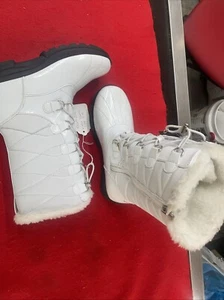 Khombu Iris Women's Winter Snow Boots With Zipper Size 5 New NWOB Faux Fur Cream - Picture 1 of 24